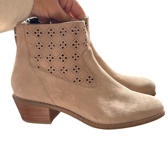 Cole Haan Shoes - Cole Haan Jayne beige‎ leather/suede cutout booties